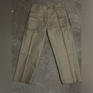 Nike Loose Fit Cargo Pants (36)